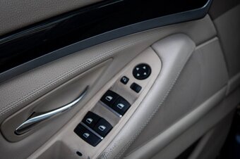 BMW rad 5 Touring 530d xDrive - 10