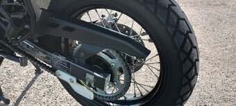 Honda Transalp XLl 700 VA - 10