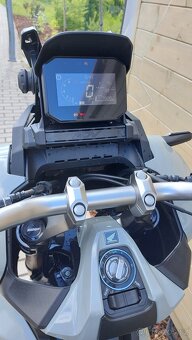 Honda ADV 350 Smart top box 2024 - 10