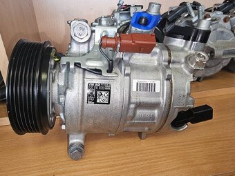 KLIMAKOMPRESOR 2,0 TDI 3Q0 816 803 D - 10