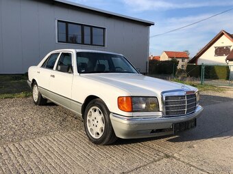 Mercedes Benz W126 260SE - 10
