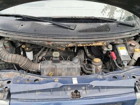 Ford Transit 100T300L 6míst 2,0 tddi 74kw rok 2001 - 10