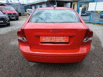 VOLVO S40 1,8i 16V - 10