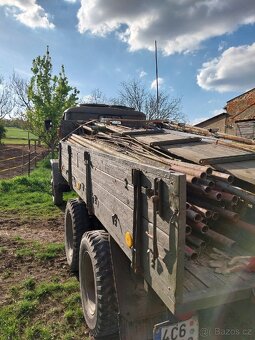 Praga V3S - 10