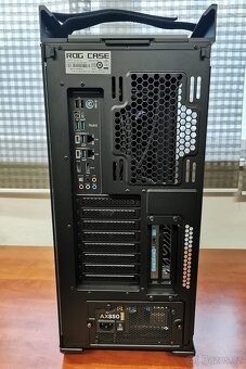 ROG Helios + 6900XT 16GB toxic Ex / RTX 3090 24GB - 10