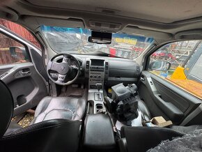 Prodám Nissan Navara 2,5D 126 kw automat 06 - 10