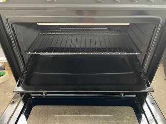 Velký plynový sporák s troubou, Bertazzoni La Germania G80RU - 10