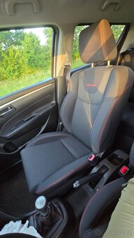 Suzuki Swift Sport - 10