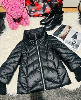 🌸Tessuto🌸krásná moderní sexy černá teplá bunda vel. S - 10