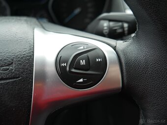 Ford Focus 1.6i ,  77 kW benzín, 2012 - 10