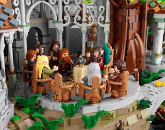 LEGO® Lord of the Rings 10316 Roklinka - 10