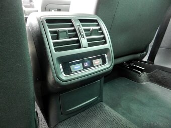 Volkswagen Passat 2.0 TDi 110 kW SERVIS VW r.v. 2018 - 10