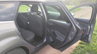 Focus III 1.6 77kw 2012 Titanium Combi - 10