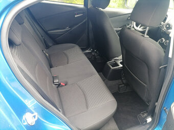 Mazda 2 1.5i 66kw r2018-91000kmNAKAMAxenonKameraVyhřSed - 10