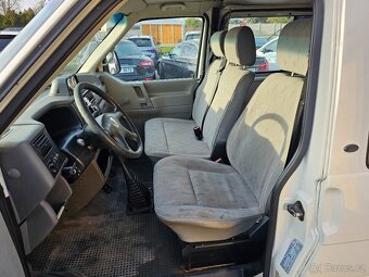 Volkswagen Transporter, 1.9 TD 6 míst - 10