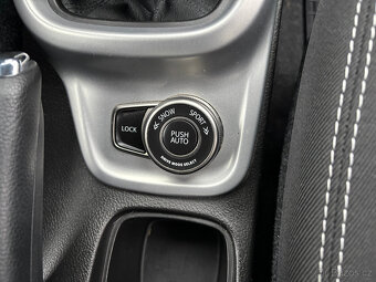 Suzuki Vitara 1,6VVT Premium 4x4,původ CZ,1.maj,servis,CEBIA - 10