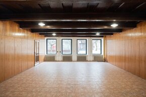 Pronájem komerčních prostor Pelhřimov (124 m²) v centru - 10