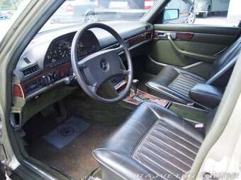 Mercedes-Benz W126 420 SEL LONG 1986 EU s historií nerezavé - 10