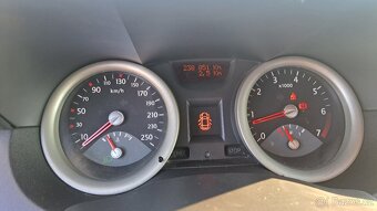 Renault Megane kombi 1.6 16V  benzín v r.v.2005 - 10