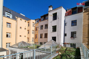 Prodej bytu 3+1, 75 m², Karlovy Vary, ul. Západní - 10