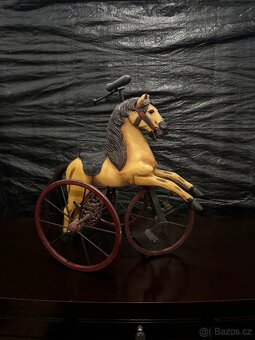 Krásný starožitný dřevěný tříkolový kůň 58cm výška - 10