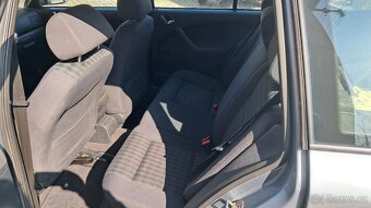 Škoda Octavia Kombi 1.6i / 75KW - 10
