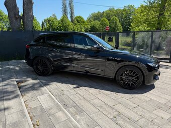 Maserati Levante SQ4 316 KW, autorizovaný servis, 81 000 km - 10