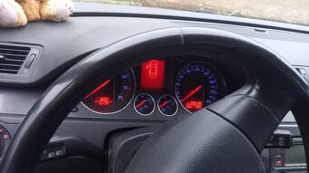 VW Passat B6 Combi 1,6i 75kW - 10