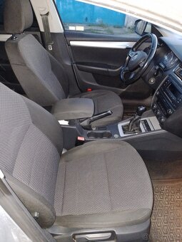 Škoda Octavia 3; benzín, 1.8 TSI, 132 KW, tažné zařízení, - 10