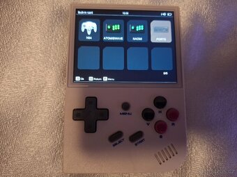 Prodám přenosnou herní konzoli - retro handheld konzoli - 10