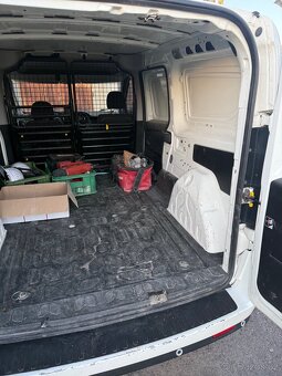 Fiat Doblo 1.6 jtdm - 10