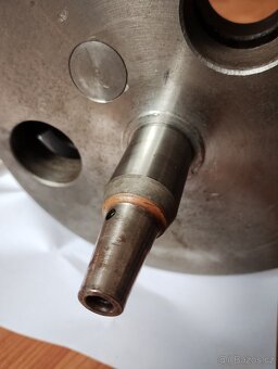 Prodám klikovku po GO na motocykl jawa pérák 250 - 10