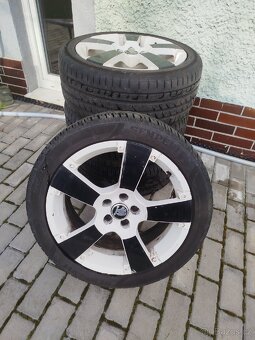 Alu disky Škoda 5x100 R17 225/45 letní - 10