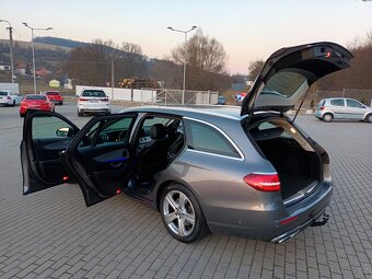 Mercedes-Benz Třídy E 3,0 E 350d,TAŽNÉ,KOLA,SERVIS - 10