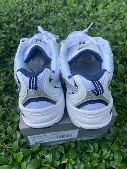 New Balance 530 vel 40 - 10
