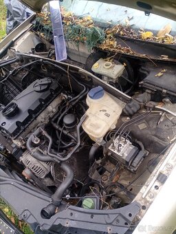 Škoda Superb - náhradní díly - 10