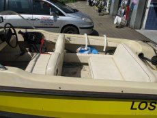 MOTOROVY ČLUN MERCURY MOTOR A NOVY PODVAL - 10