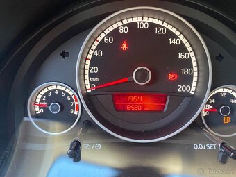 VW UP 1,0 55 kw TOP RV 2012 KOMPLET SERVIS - 10