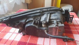 Xenon světlomety Ford Mondeo kombi III - 10
