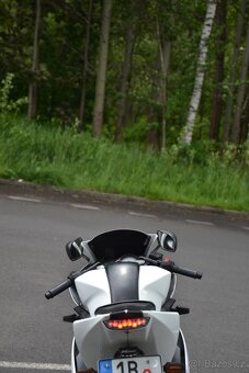 Yamaha yzf r-125 - 10