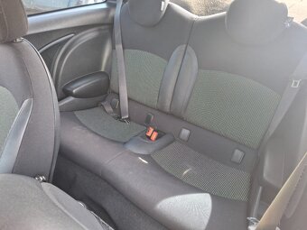 Mini Cooper 1,6i 16V - 10