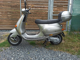 Vespa ET4 125 R.V.1998 - 10