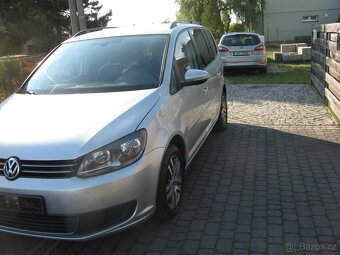 vw Touran 1,4 tsi, jen 113tkm, 7 mist - 10