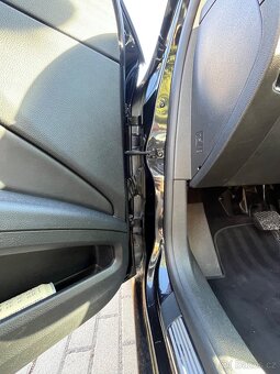 Škoda Superb 125kw Elegance combi automat DSG 2010 - 10