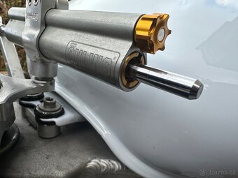 Honda VTR 1000 SP2 - 10