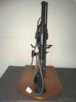 Zvětšovák Meopta. - 10