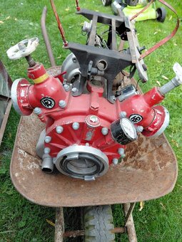 Hasičská stříkačka Magirus Rosenbauer - 10