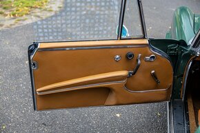 Mercedes Benz w111 250 SE - 10