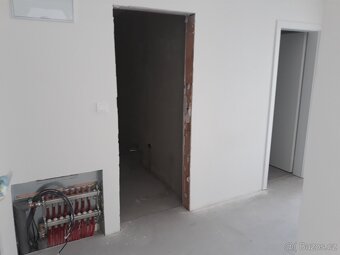 3+kk s terasou a sklepní kójí - 10