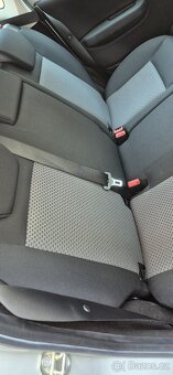 Mercedes A150 benzín 70 kW, automat, 2007 60.000 km - 10